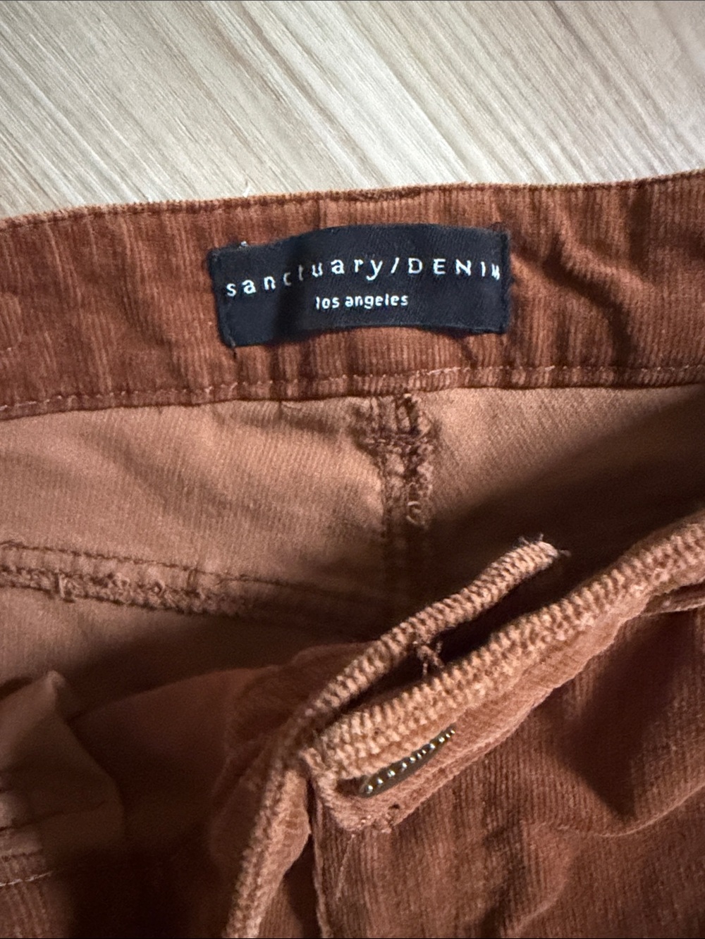 Sanctuary Women's Straight-Leg Corduroy Pants in Rust - Picture 2 of 4